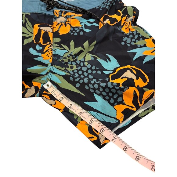 $89 Roark Men’s Boatman 2.0 Boardshorts Shorts- Black Multi- Size: 30 tropical - Picture 6 of 9